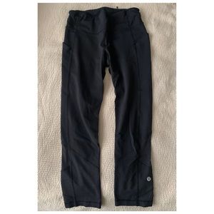 Lulu Lemon Cropped Leggings (WITH POCKETS!)